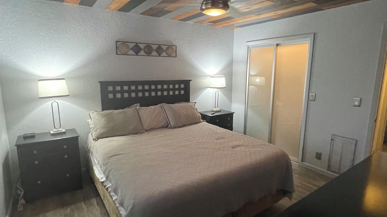 Photo of Bedroom in Lake Havasu City