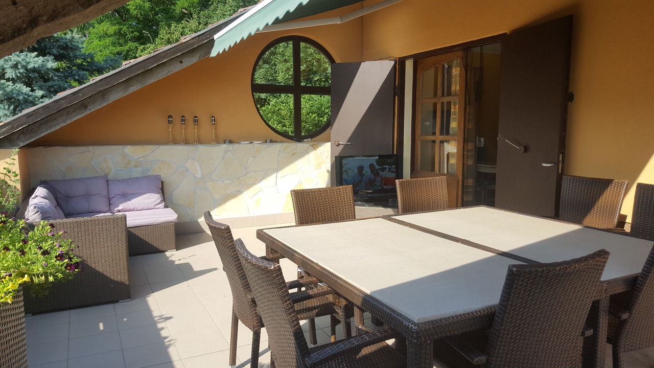 Photo of Outdoor in Sukoro