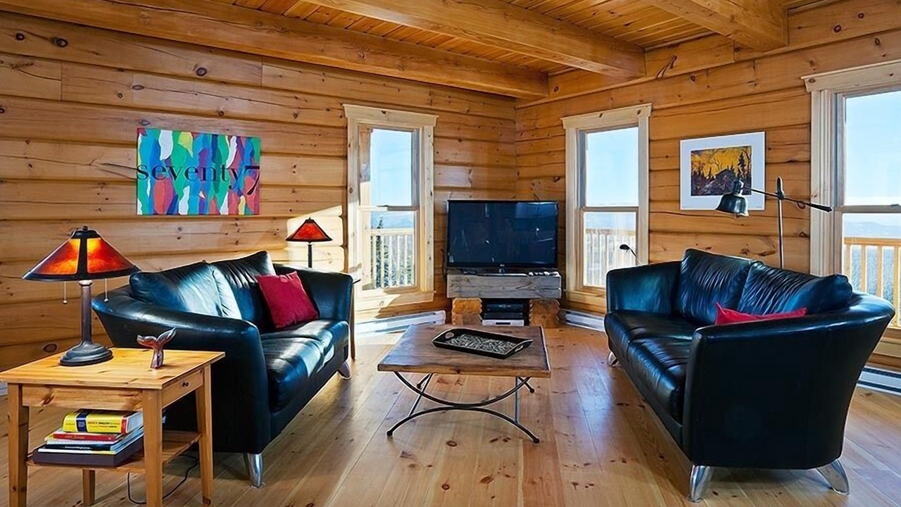Photo of Bedroom in Baie-St-Paul