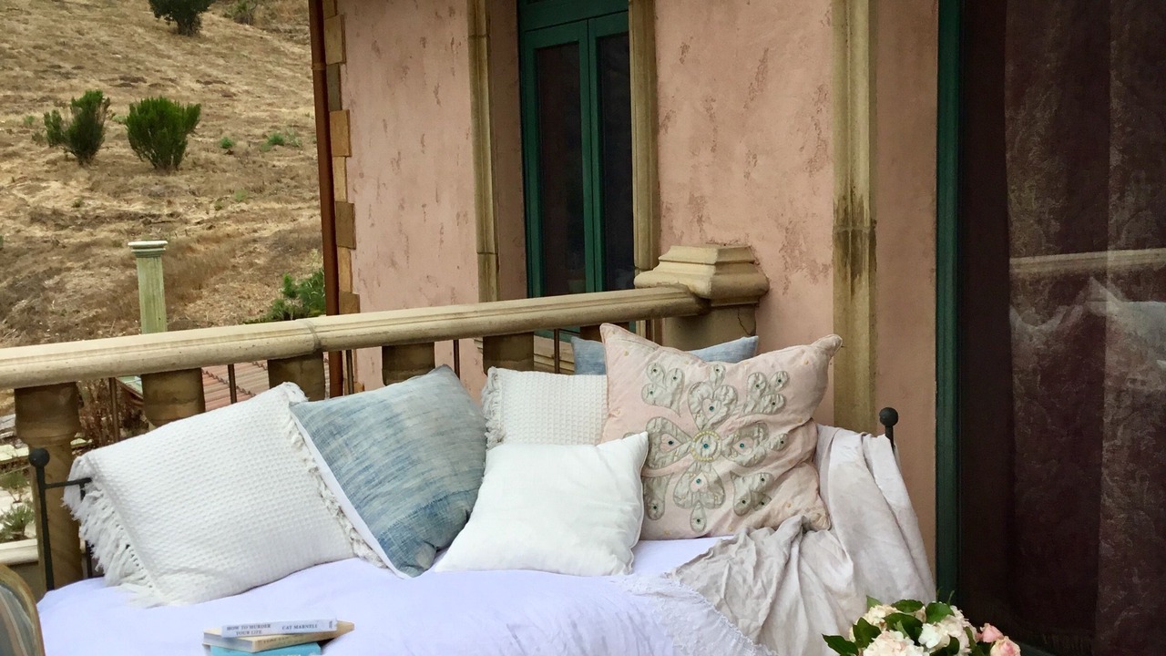 Photo of Patio Balcony in Central Malibu
