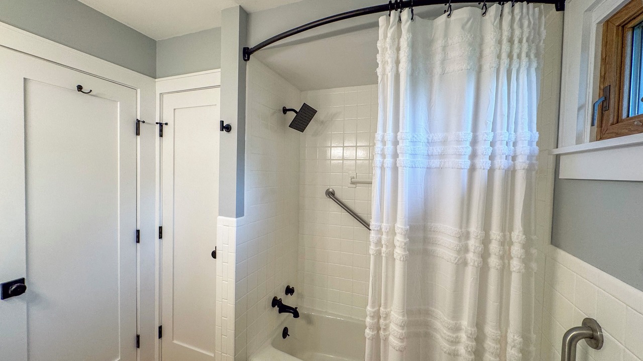 Photo of Bathroom in Town of Owasco