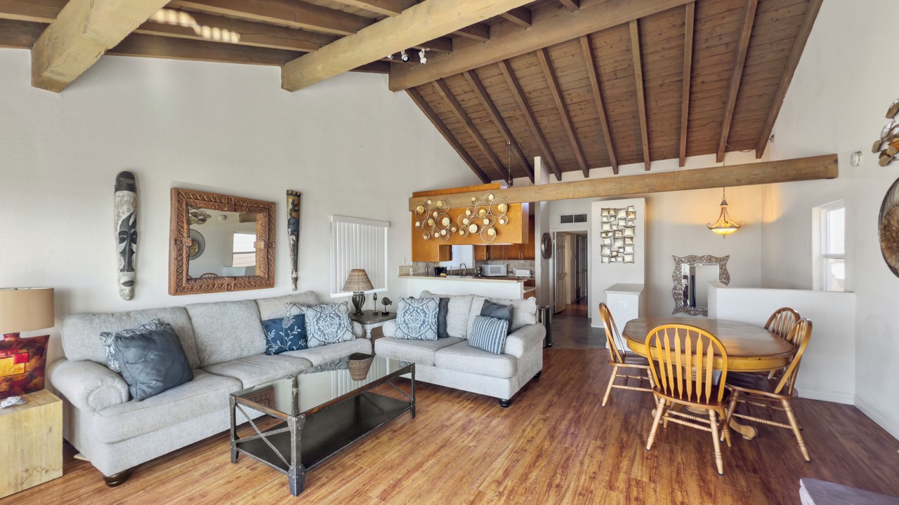 Photo of Livingroom in West Newport