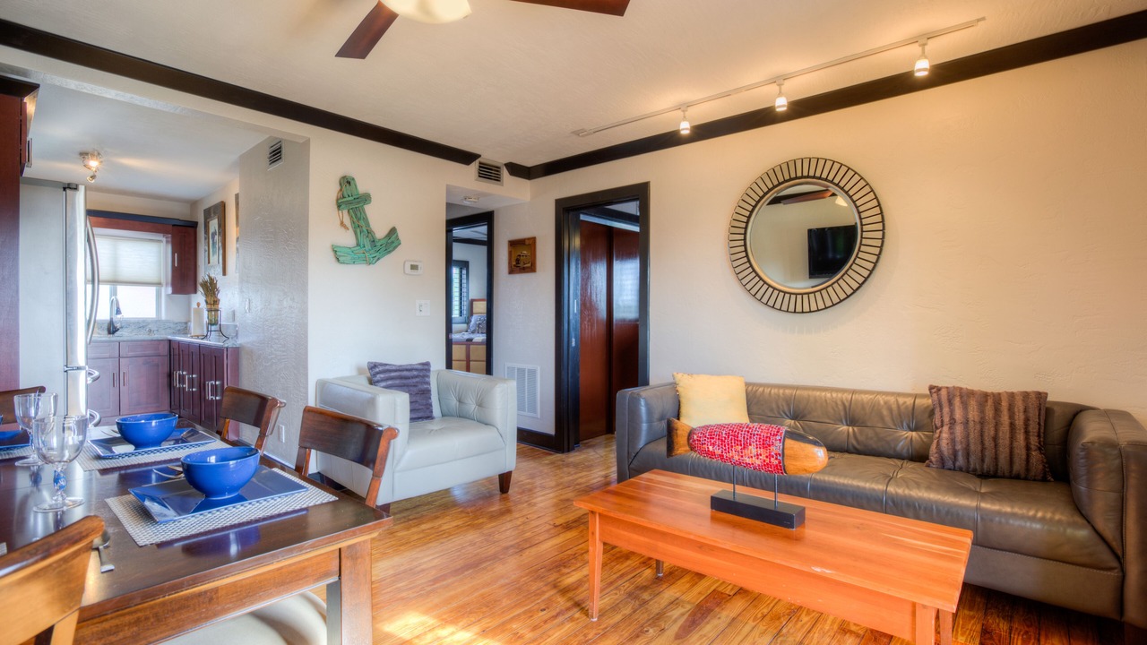 Photo of Livingroom in New Smyrna Beach