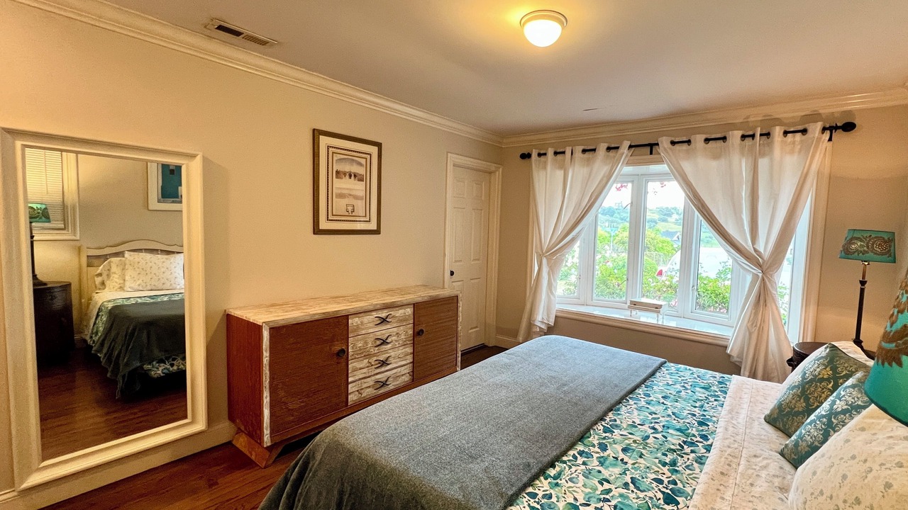 Photo of Bedroom in Monterey Park
