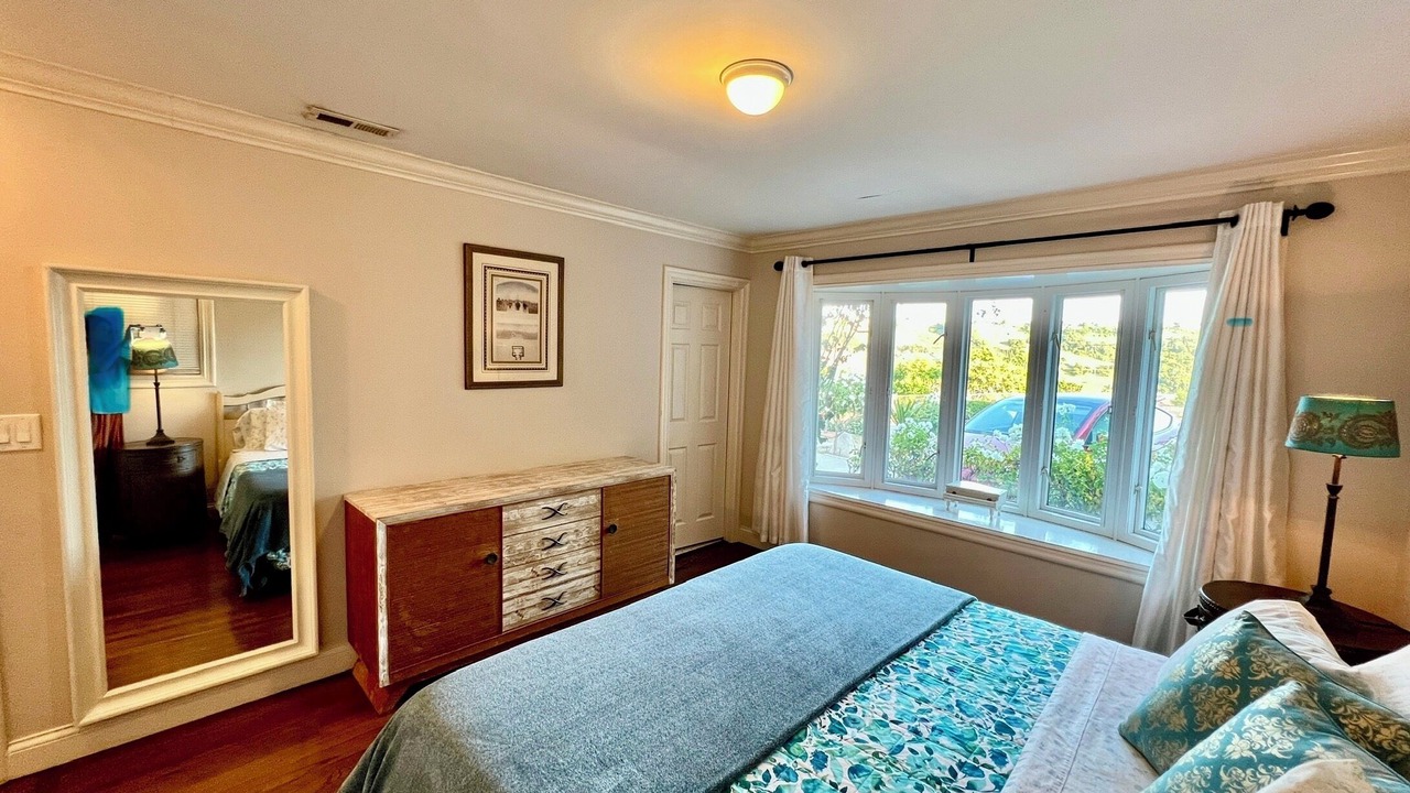 Photo of Bedroom in Monterey Park