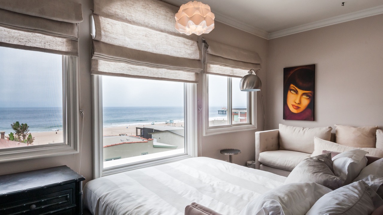 Photo of Bedroom in The Strand