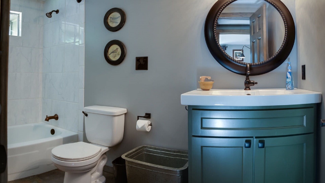 Photo of Bathroom in Penrose