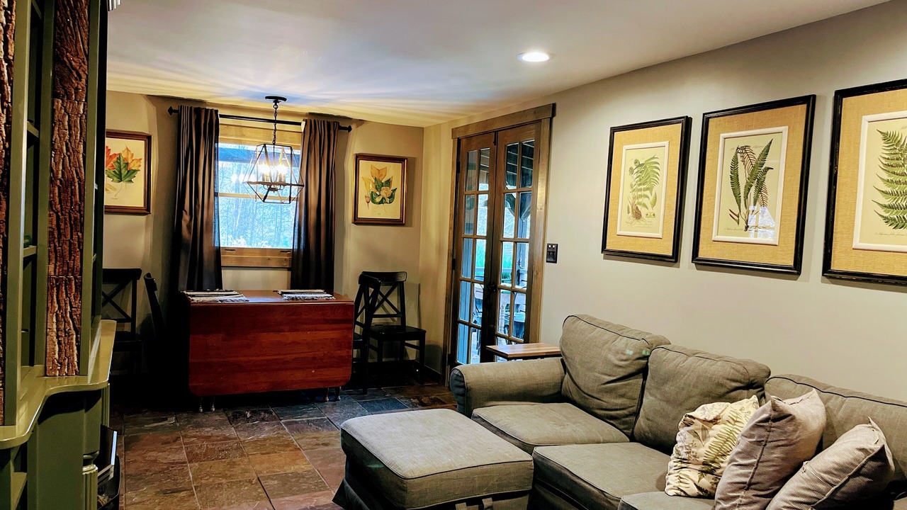 Photo of Livingroom in Penrose