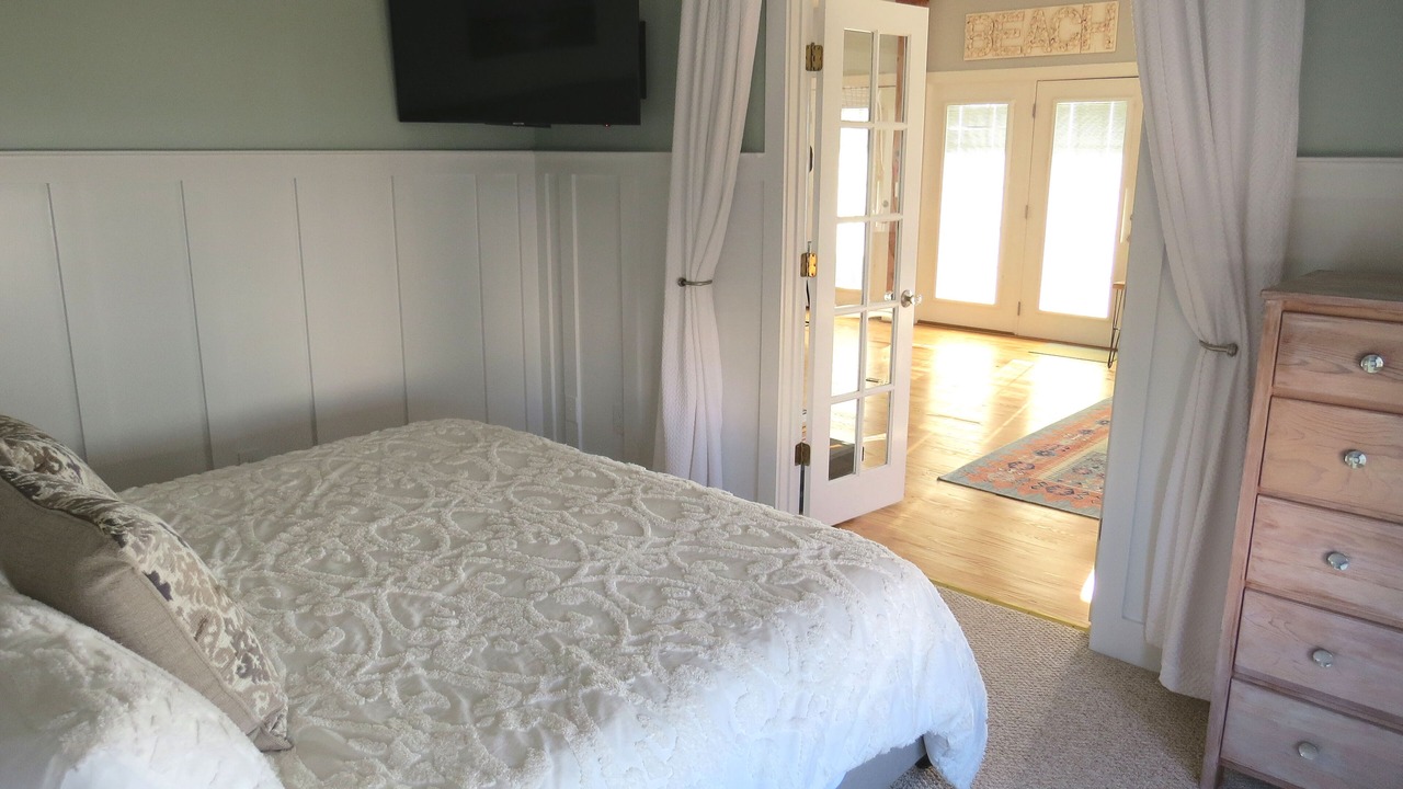 Photo of Bedroom in North Topsail Beach