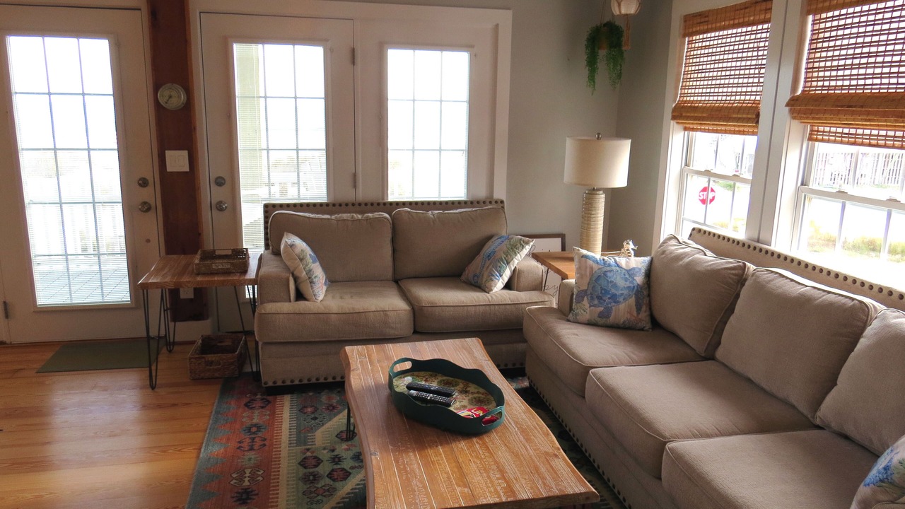 Photo of Livingroom in North Topsail Beach