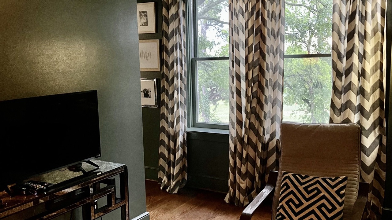 Photo of Livingroom in Forest Park
