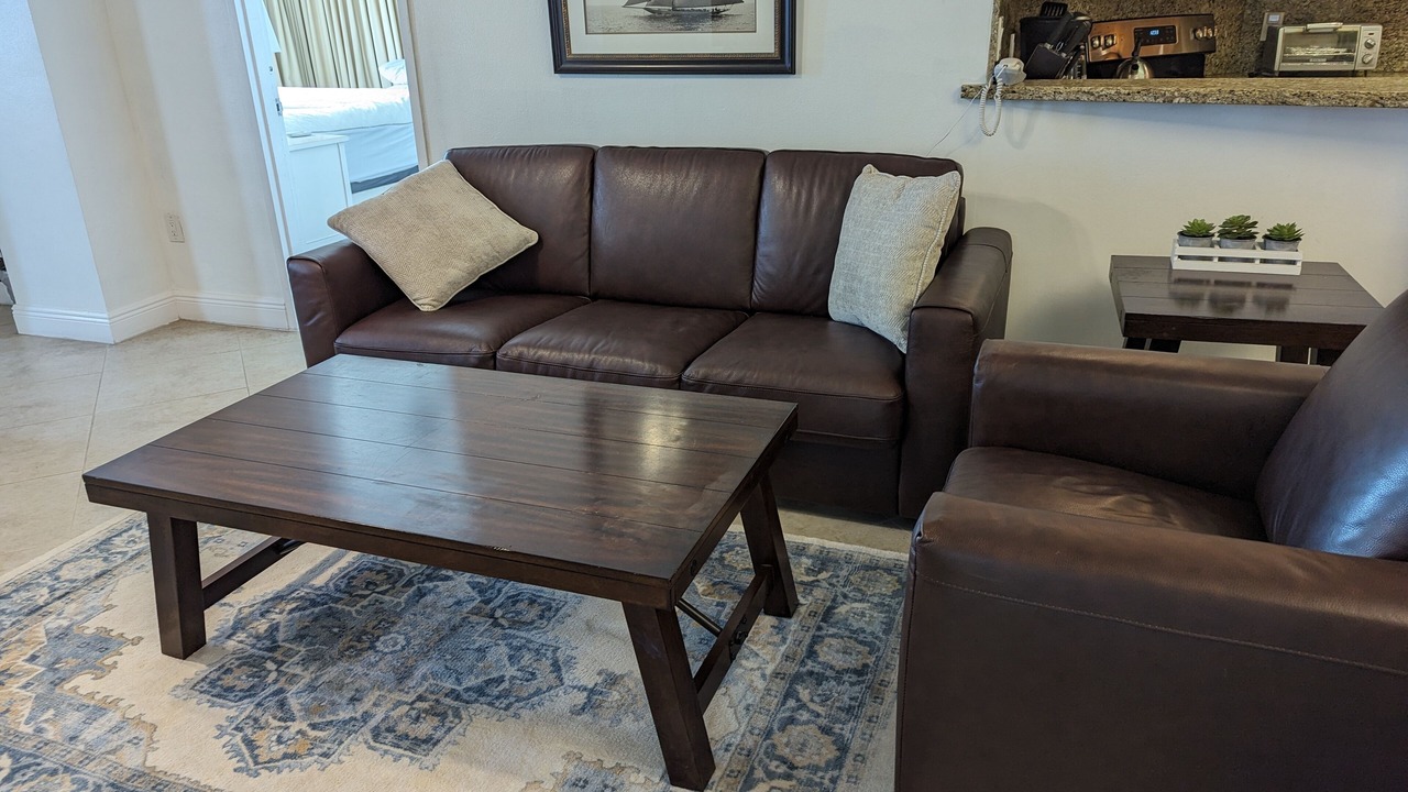 Photo of Livingroom in Galt Mile