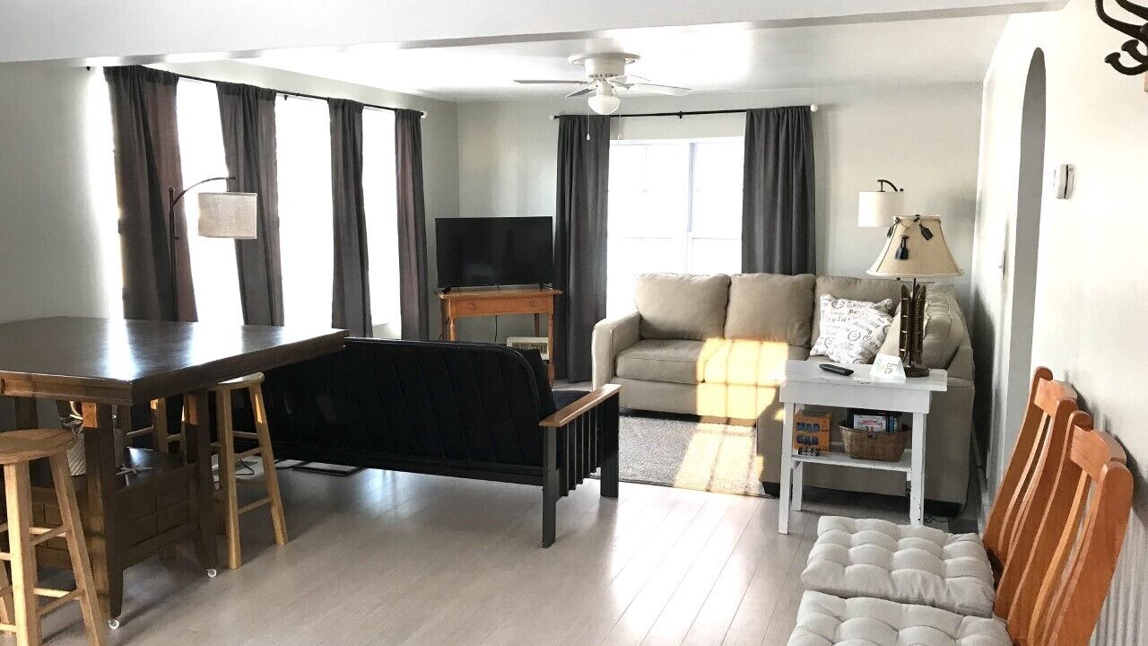 Photo of Livingroom in Bradford