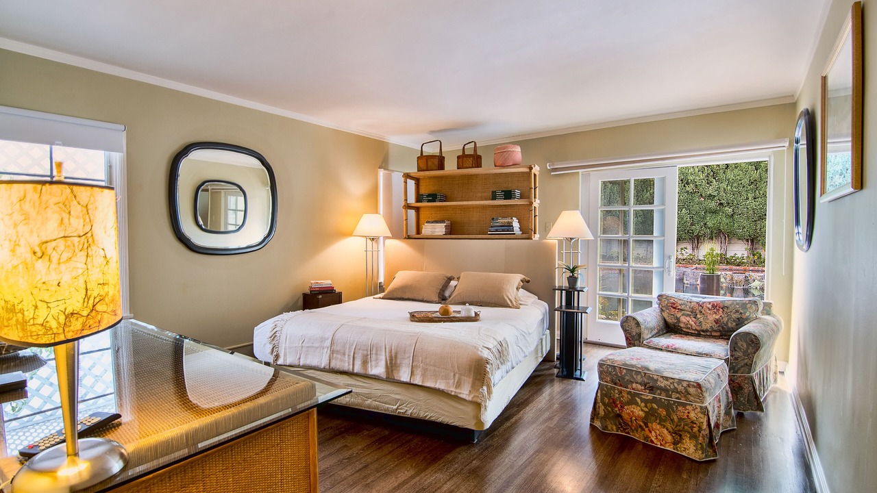 Photo of Bedroom in Beverly Grove