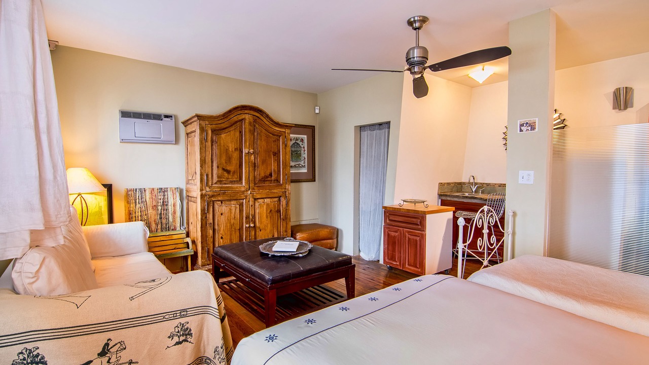Photo of Bedroom in Beverly Grove