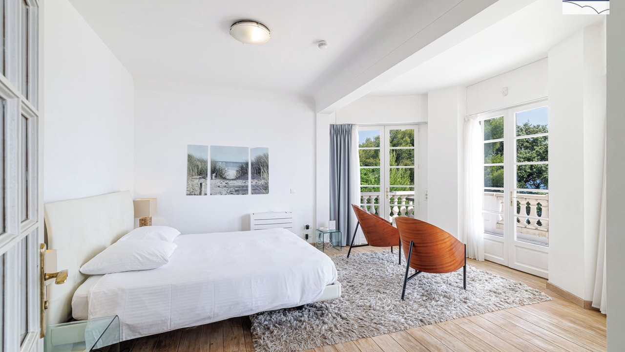 Photo of Bedroom in Casino - Boulingrins