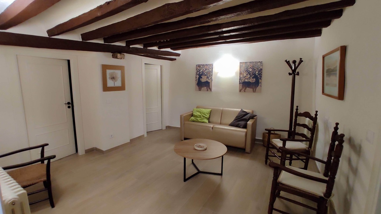 Photo of Livingroom in Maia de Montcal