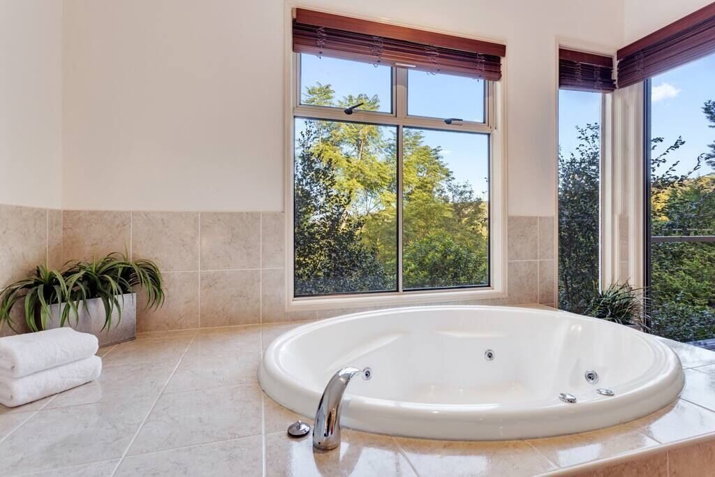 Photo of Bathroom in Ravensbourne
