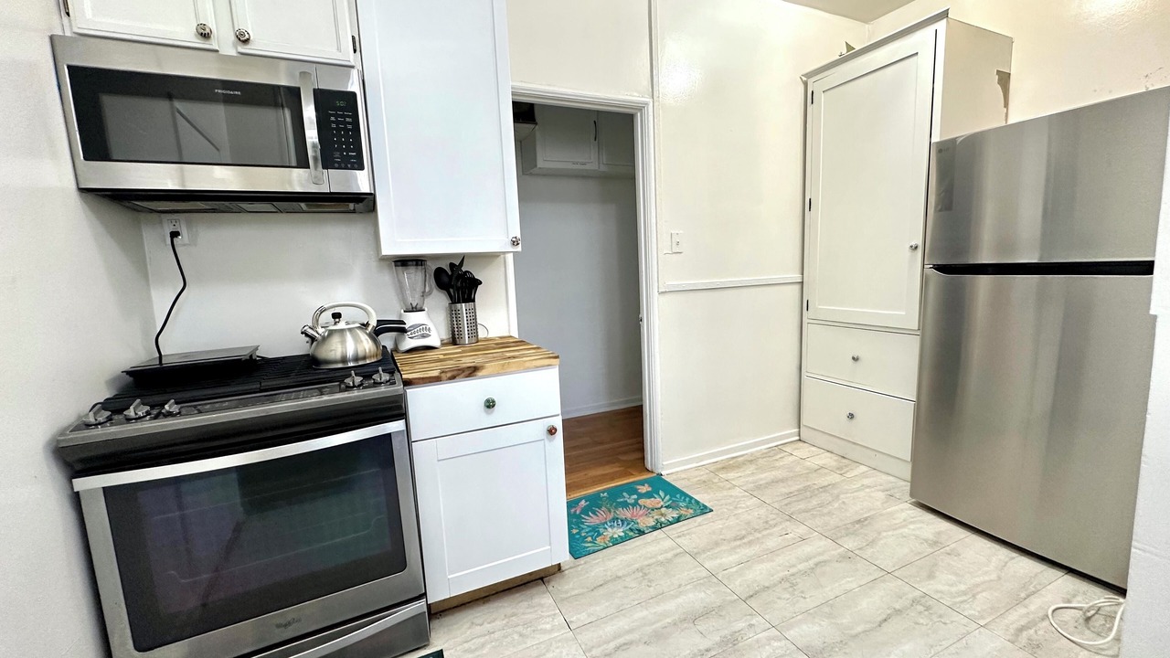Photo of Kitchen in La Brea