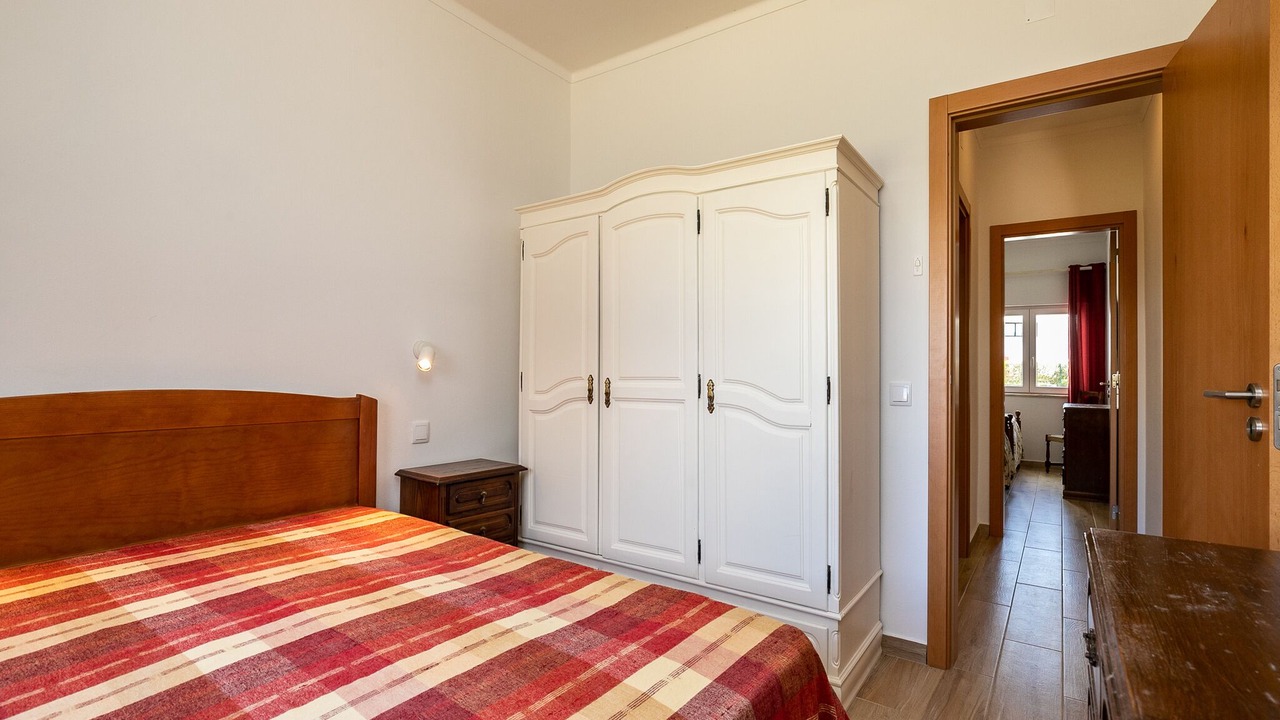 Photo of Bedroom in Alporchinhos