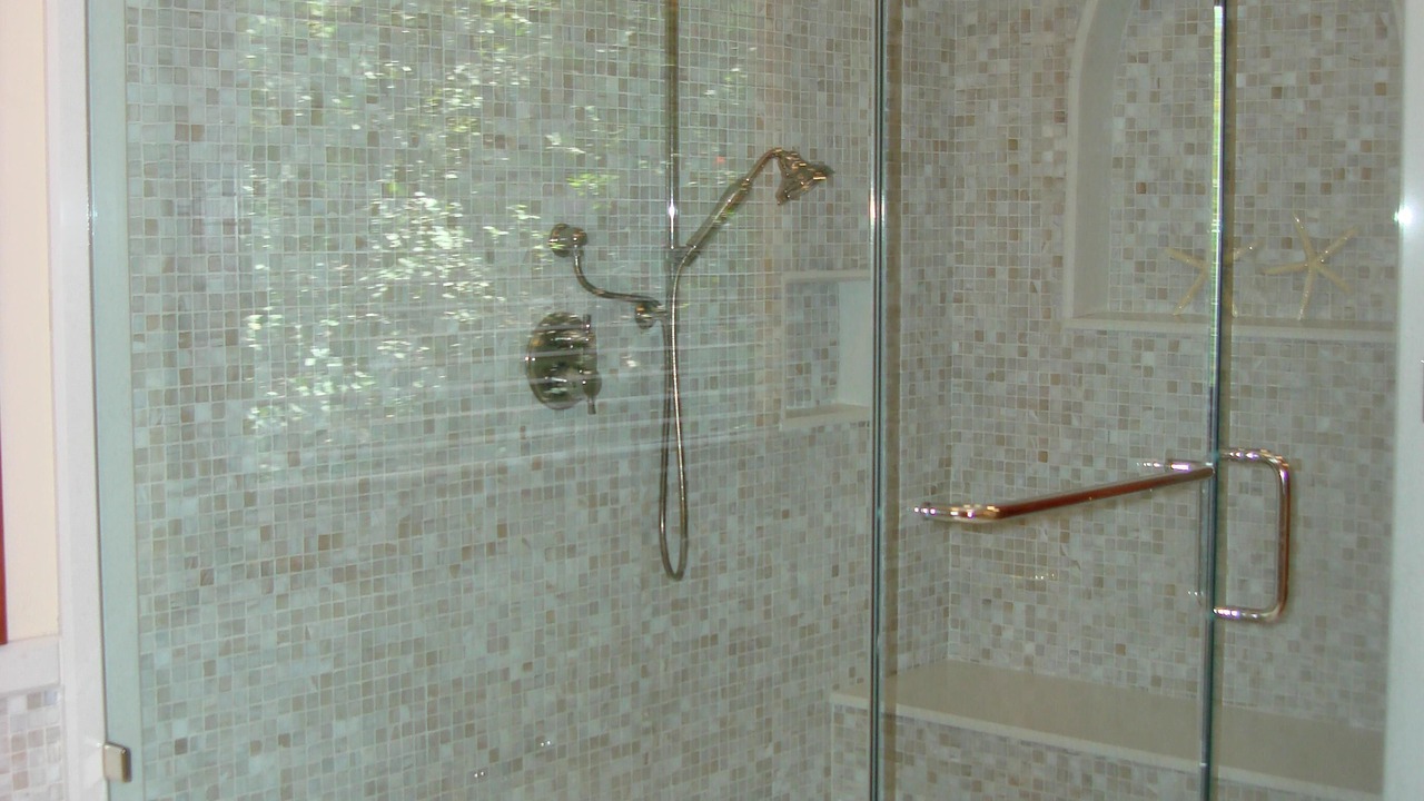 Photo of Bathroom in Tarzana