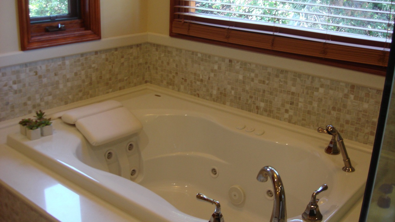 Photo of Bathroom in Tarzana