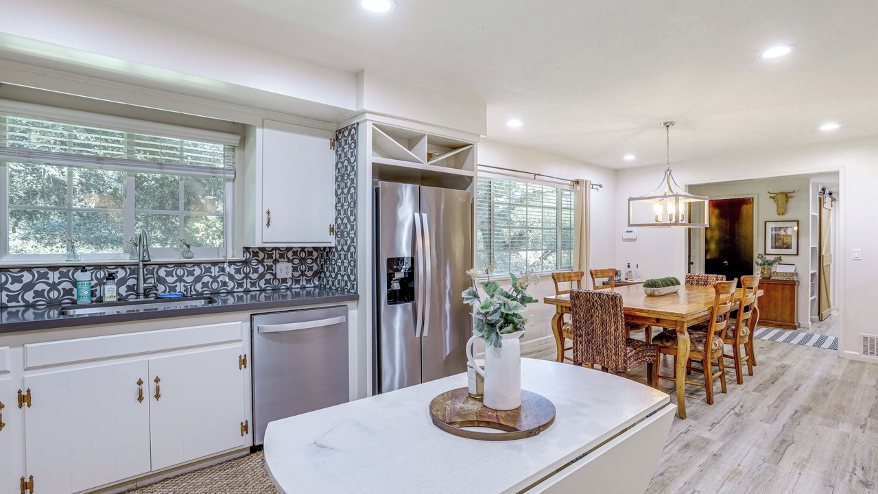 Photo of Kitchen in Callender