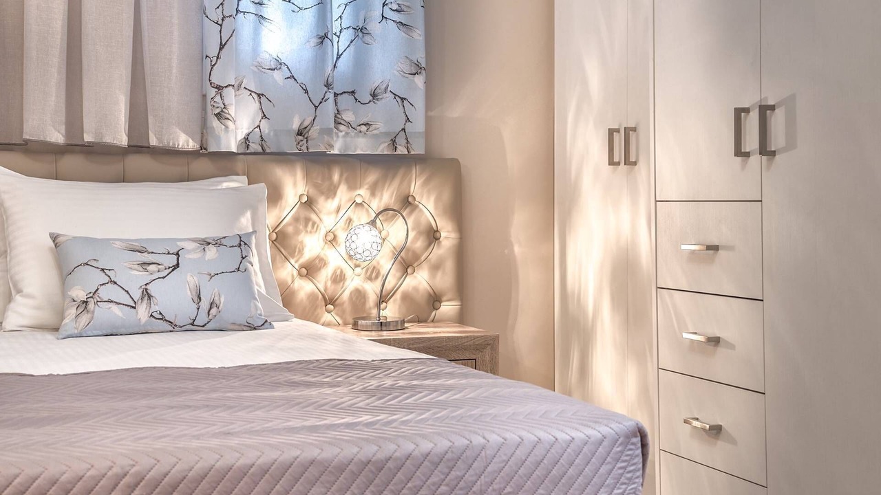 Photo of Bedroom in Neromilos