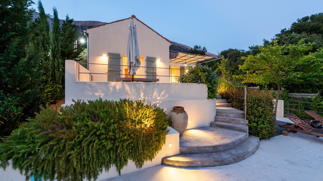 Photo of Outdoor in Logarata