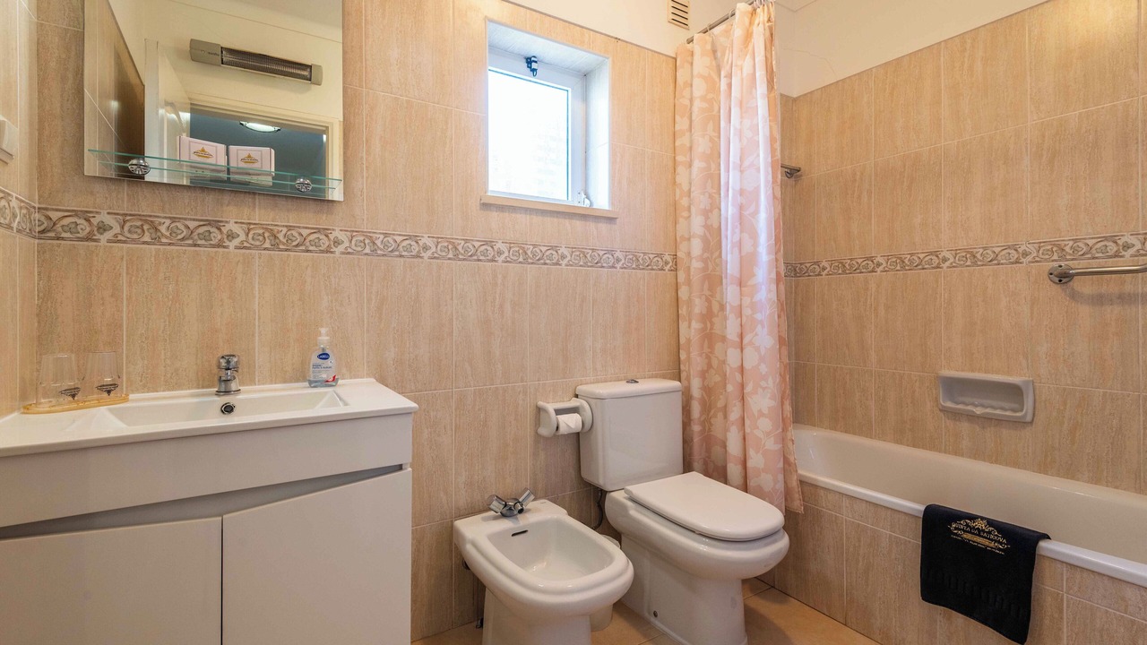 Photo of Bathroom in Portimao