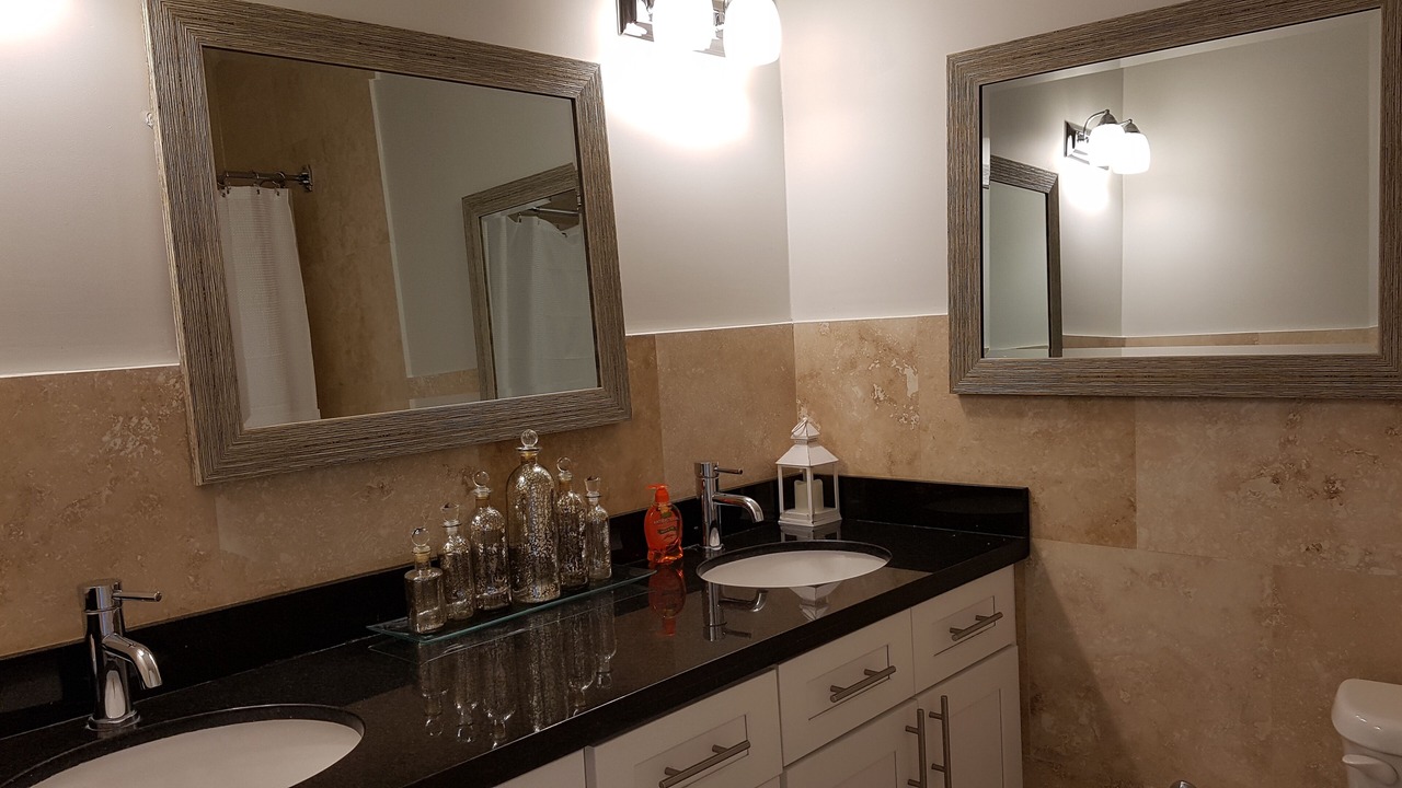 Photo of Bathroom in Palm Cay