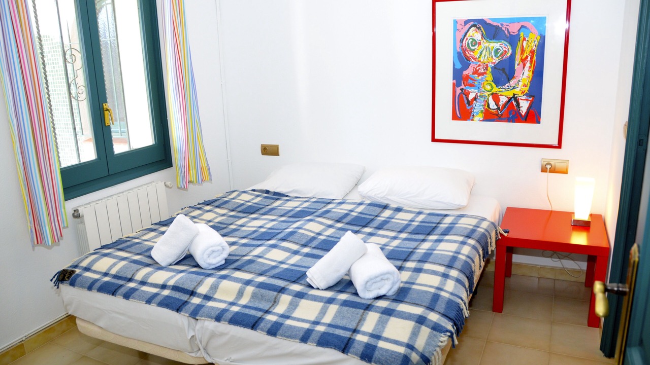 Photo of Bedroom in Pals