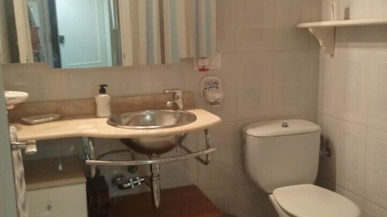 Photo of Bathroom in San Francisco-Ribera