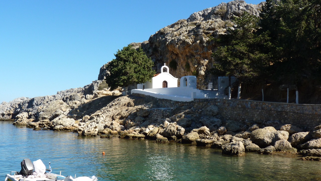 Photo of Others in Pefkos