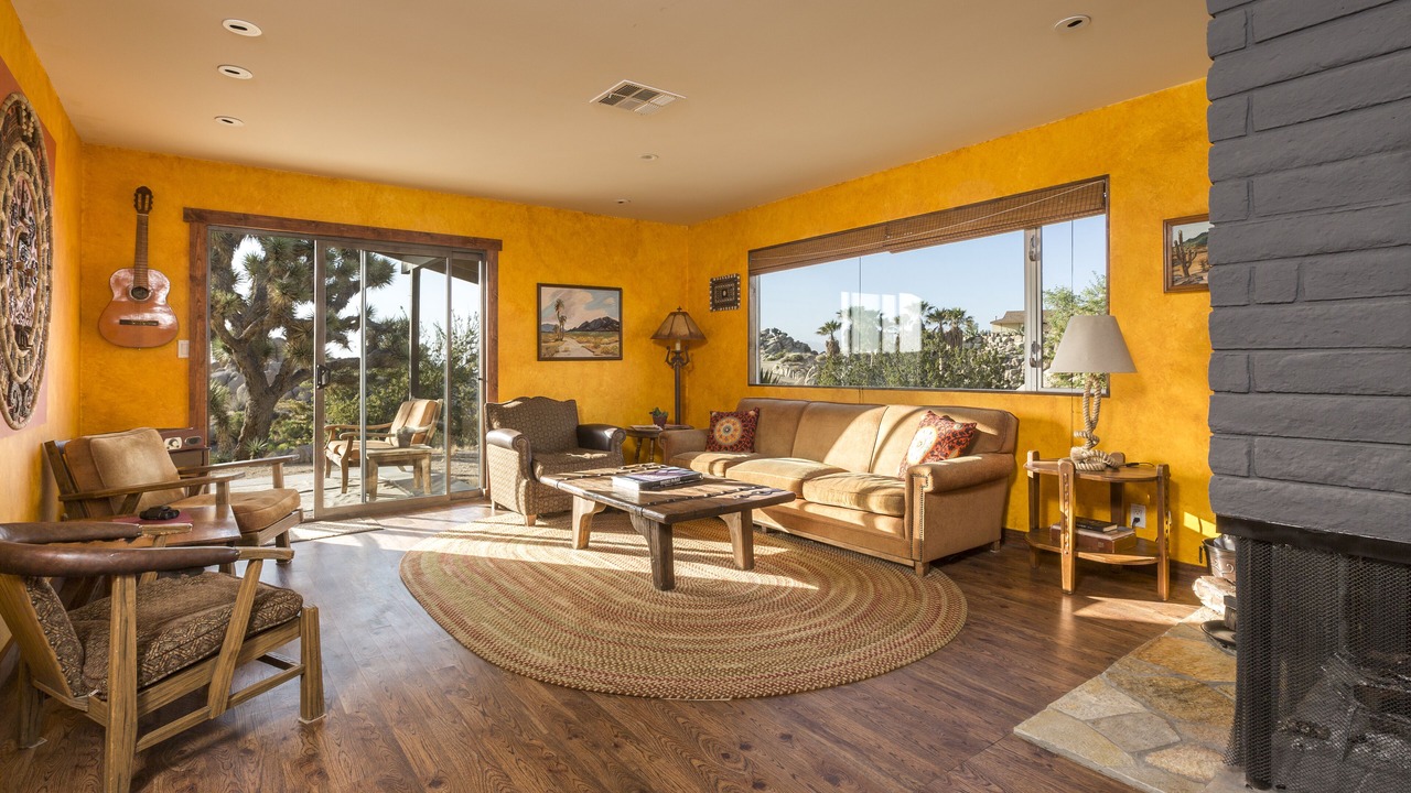Photo of Livingroom in Yucca Valley