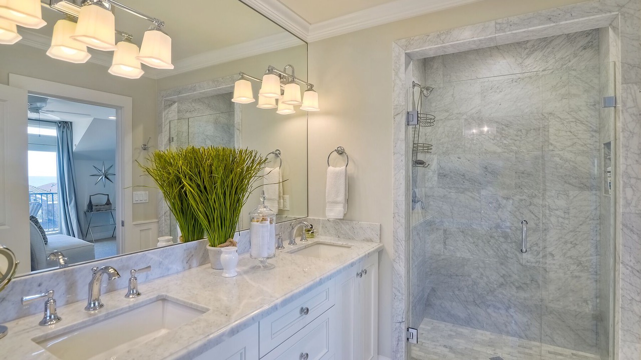 Photo of Bathroom in South Oceanside