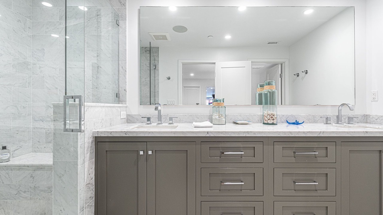 Photo of Bathroom in West Newport