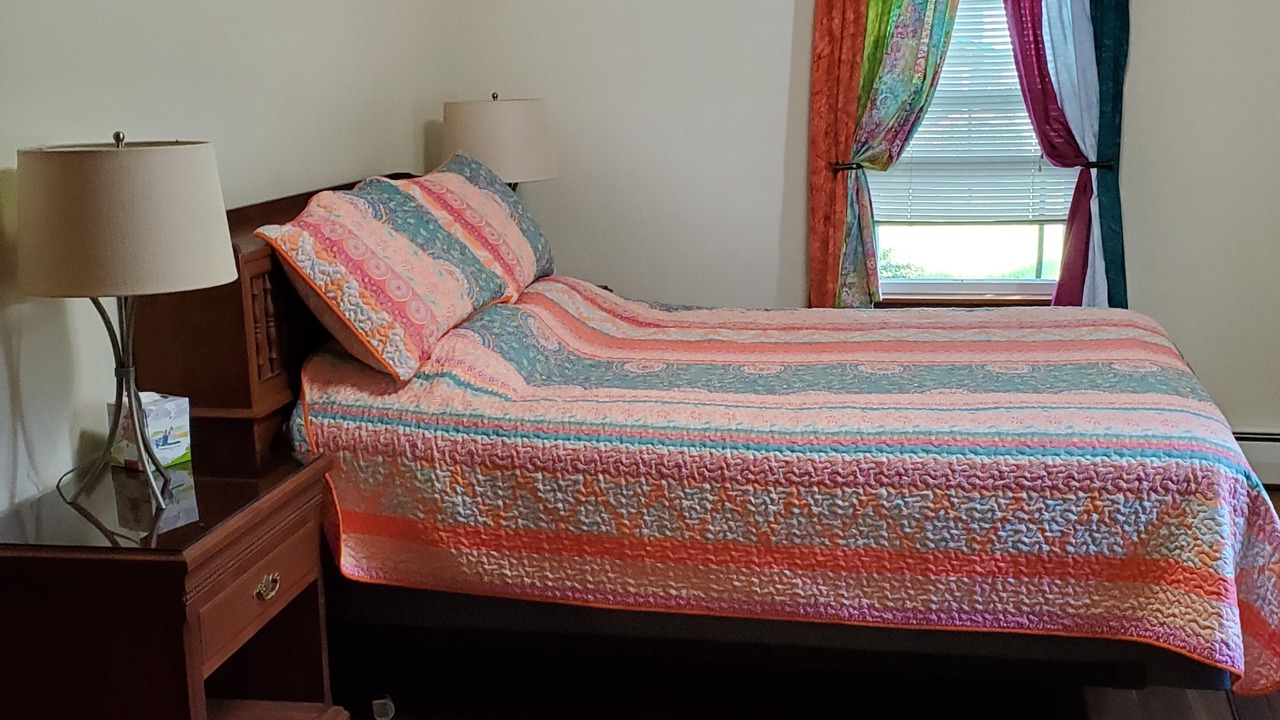 Photo of Bedroom in Town of Schroeppel