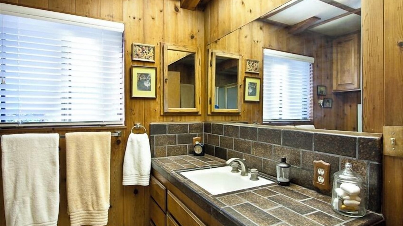 Photo of Bathroom in Leucadia