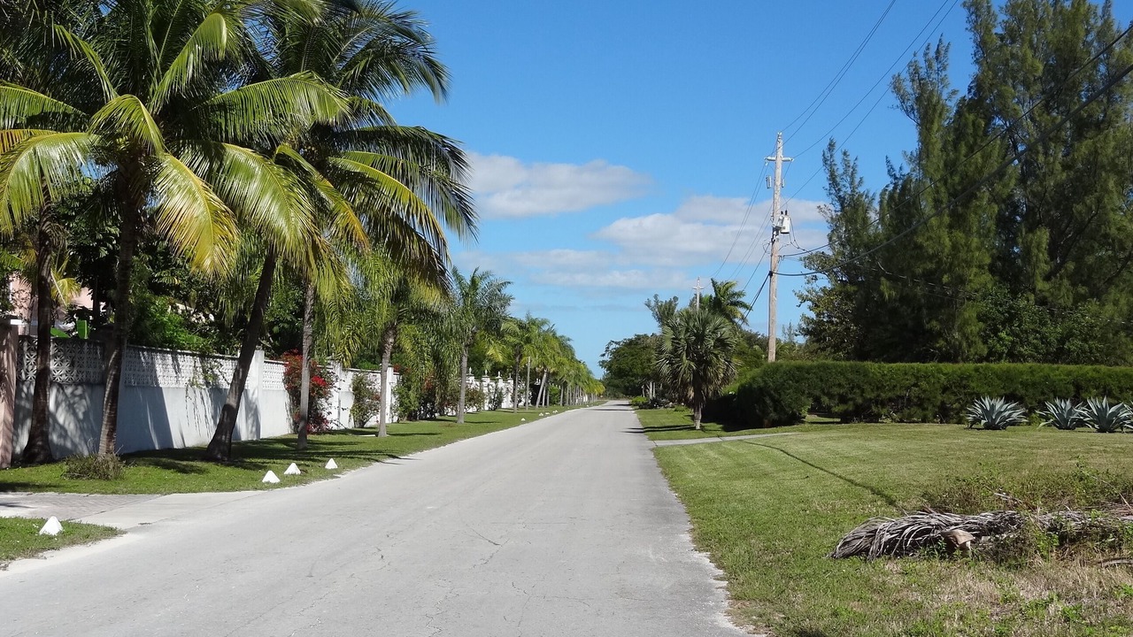 Photo of Others in Bahamia West