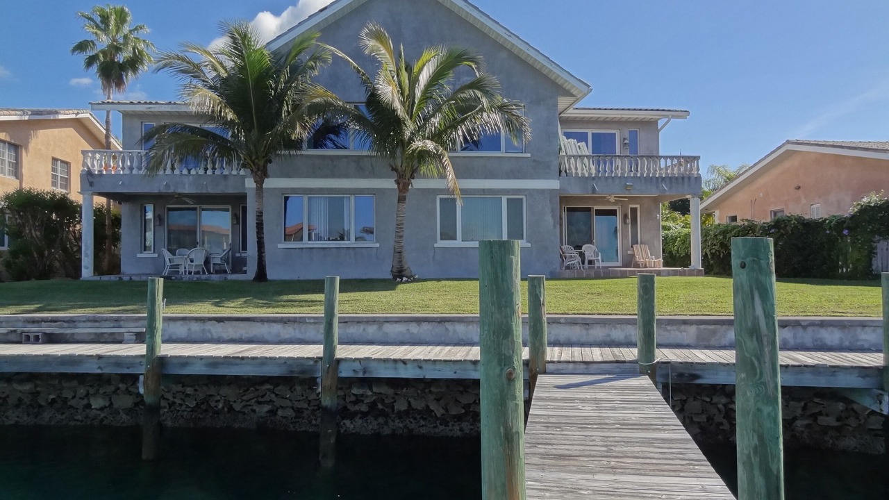 Photo of Outdoor in Bahamia West