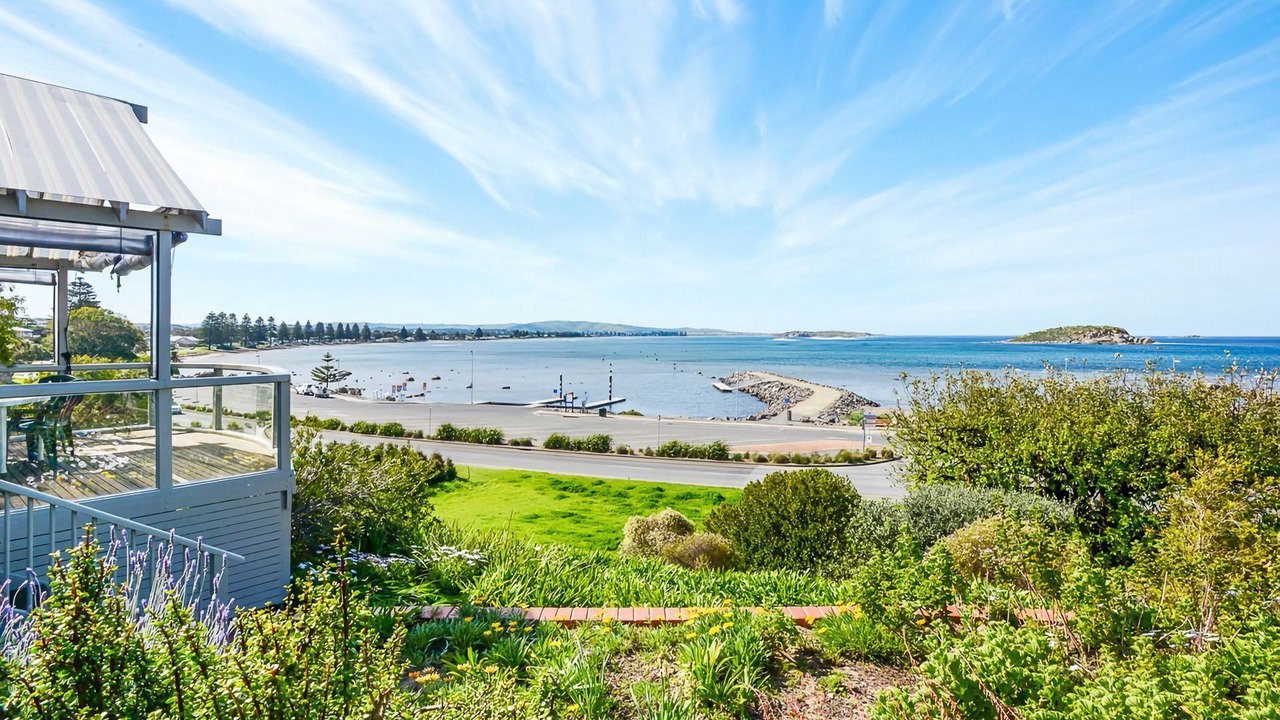 Photo of Others in Encounter Bay