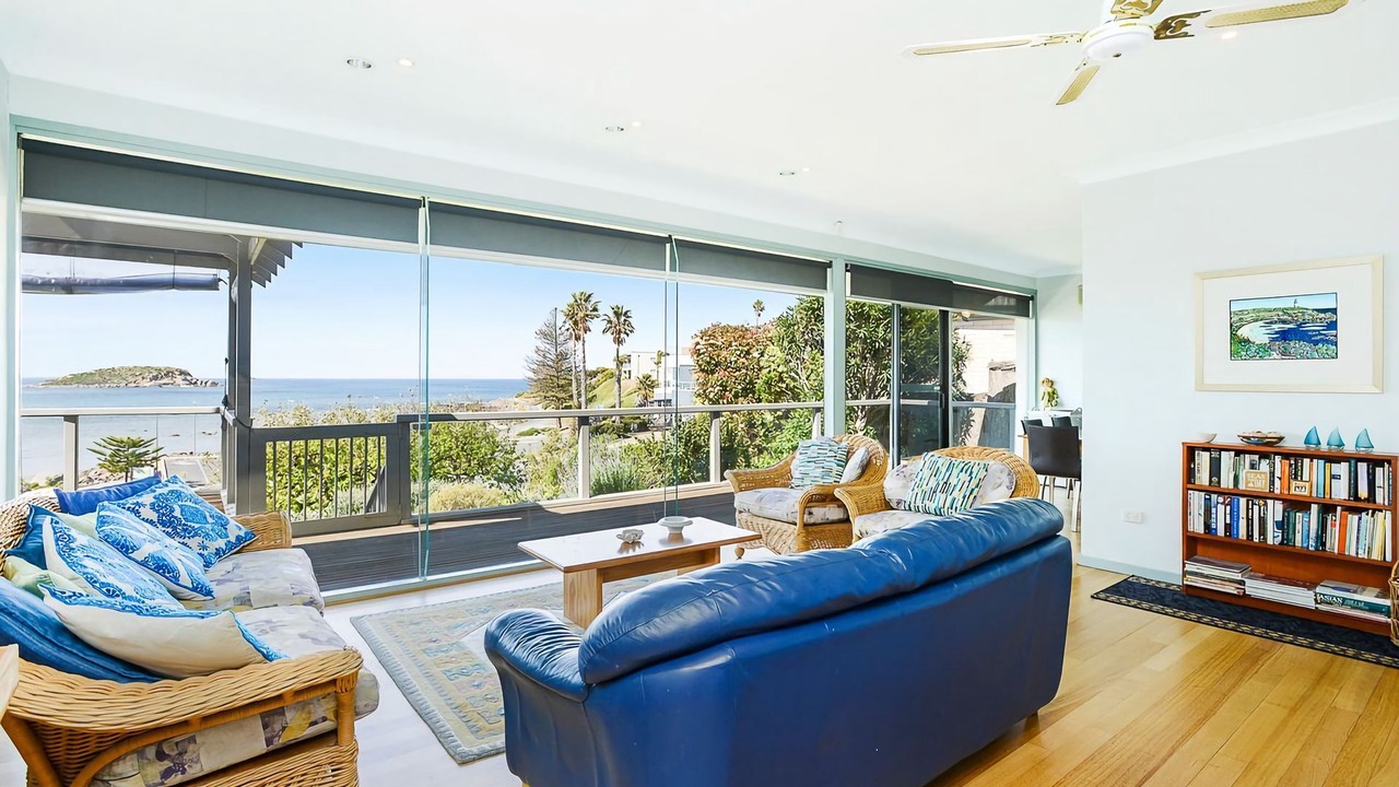 Photo of Livingroom in Encounter Bay