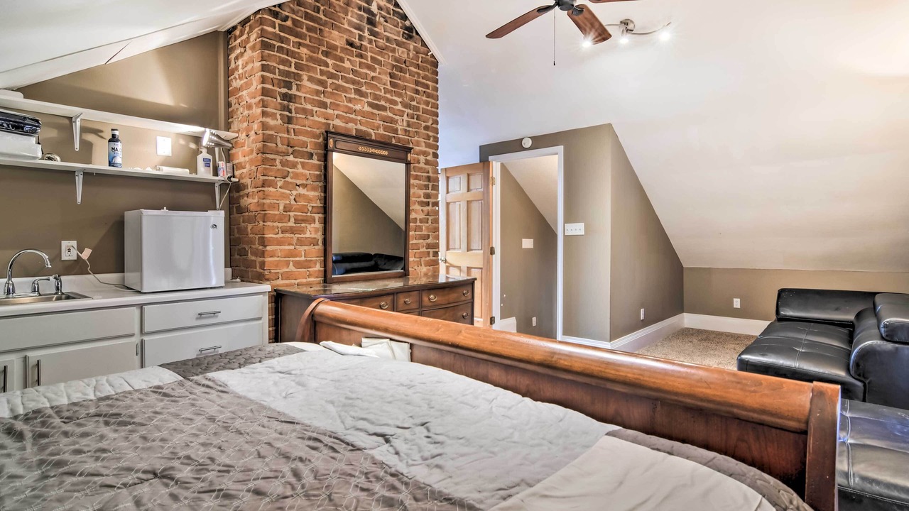 Photo of Bedroom in Vicksburg