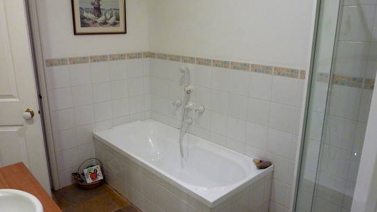 Photo of Bathroom in Moranding