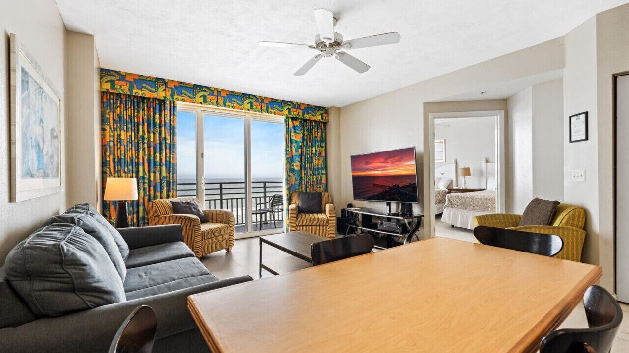 Photo of Livingroom in Brush - Stewarts