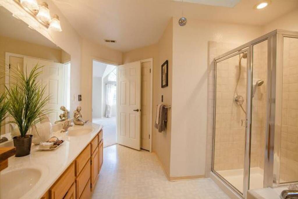 Photo of Bathroom in Campbell