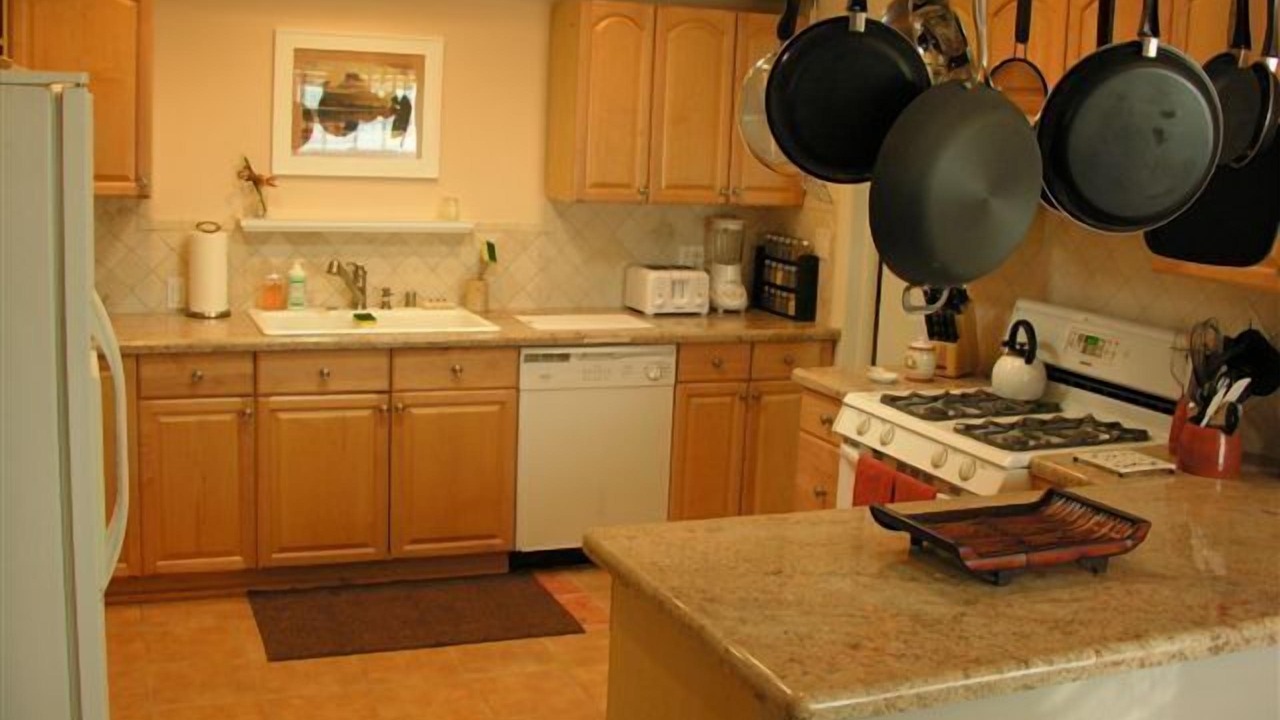 Photo of Bedroom in Valley Village