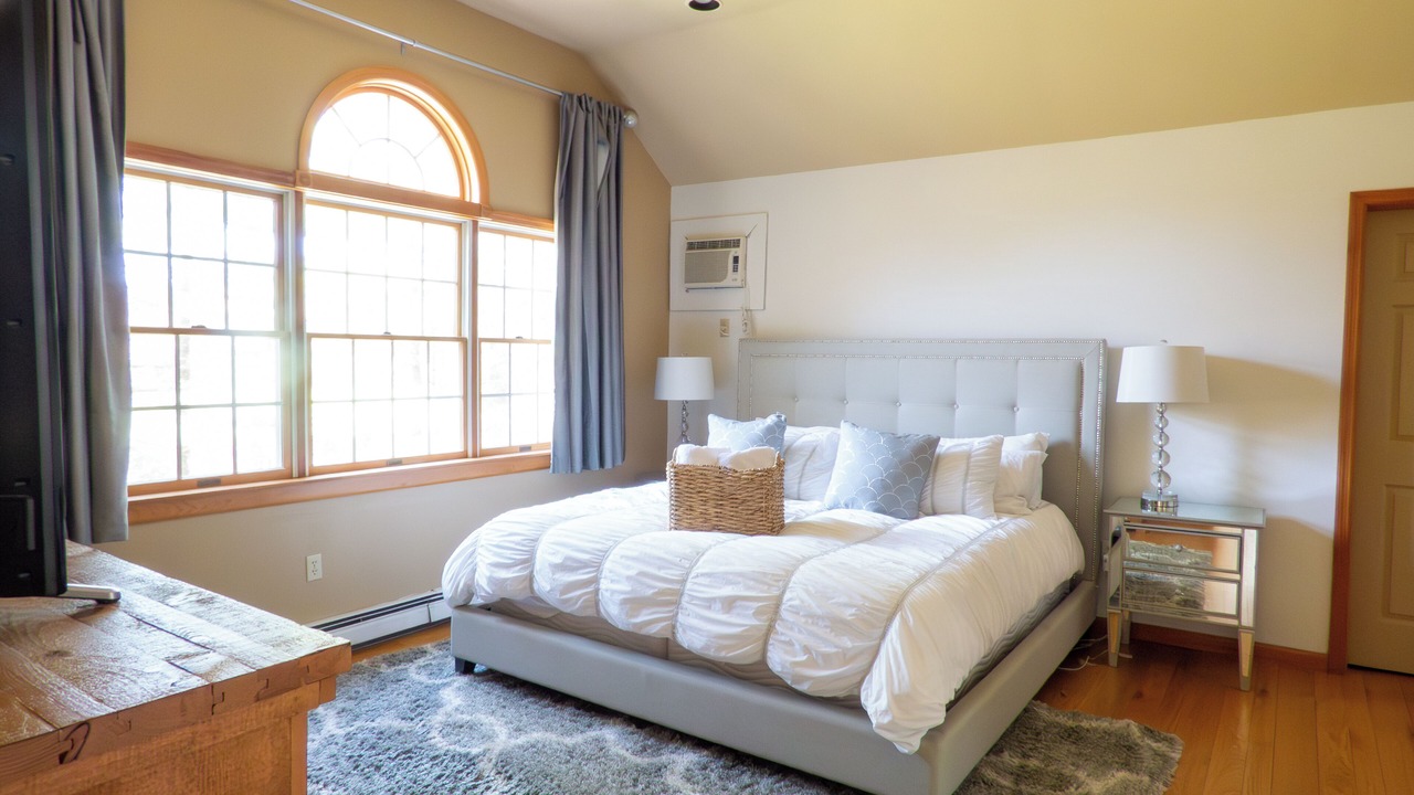 Photo of Bedroom in Staatsburg