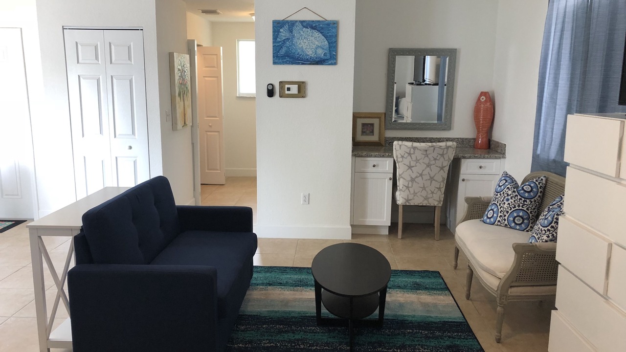 Photo of Livingroom in Alice Town